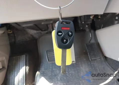 2011 Honda Accord 3.5 Ex из США, поврежденный, VIN 1HGCP3F74BA027733